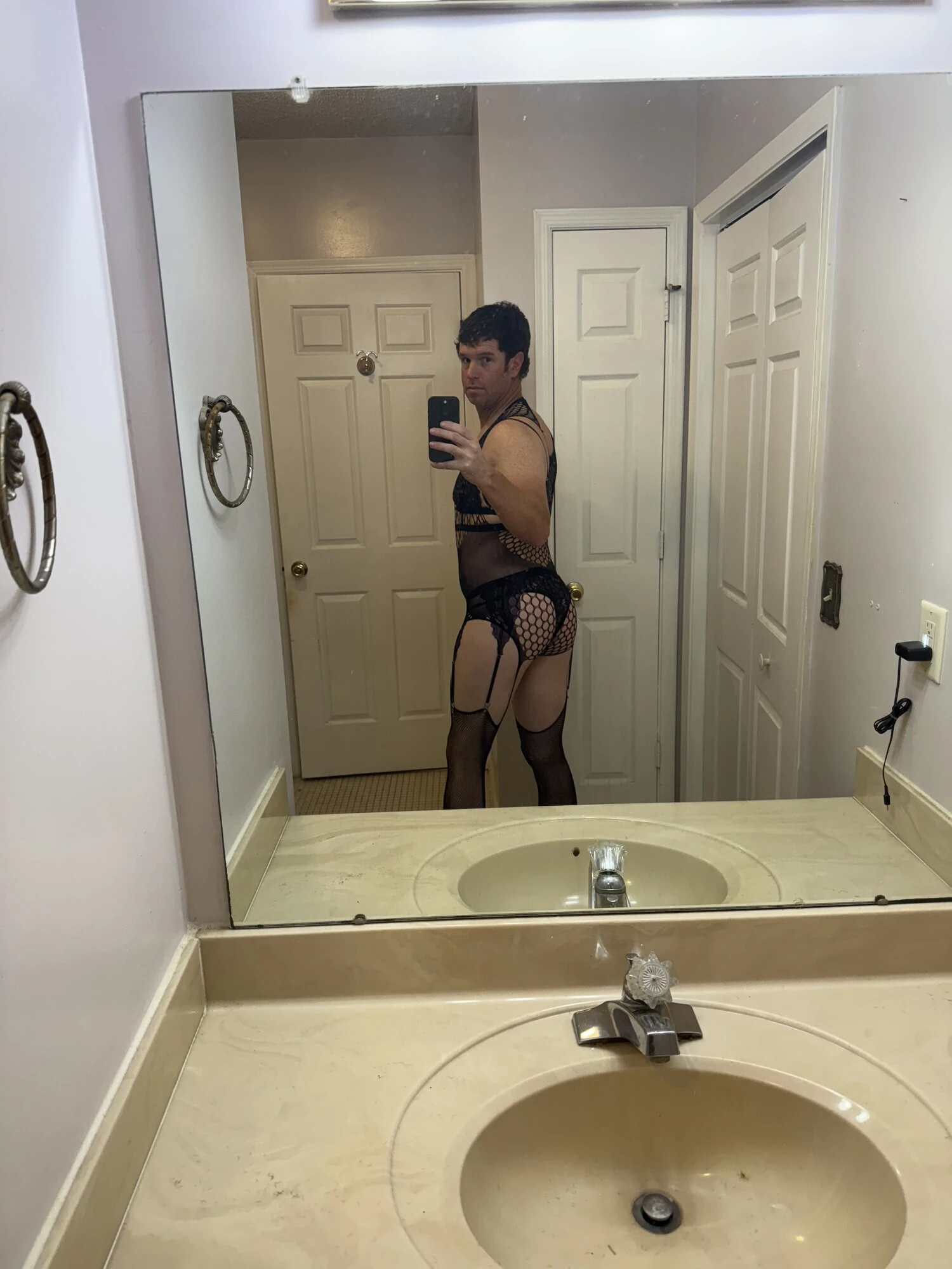 Cross dress