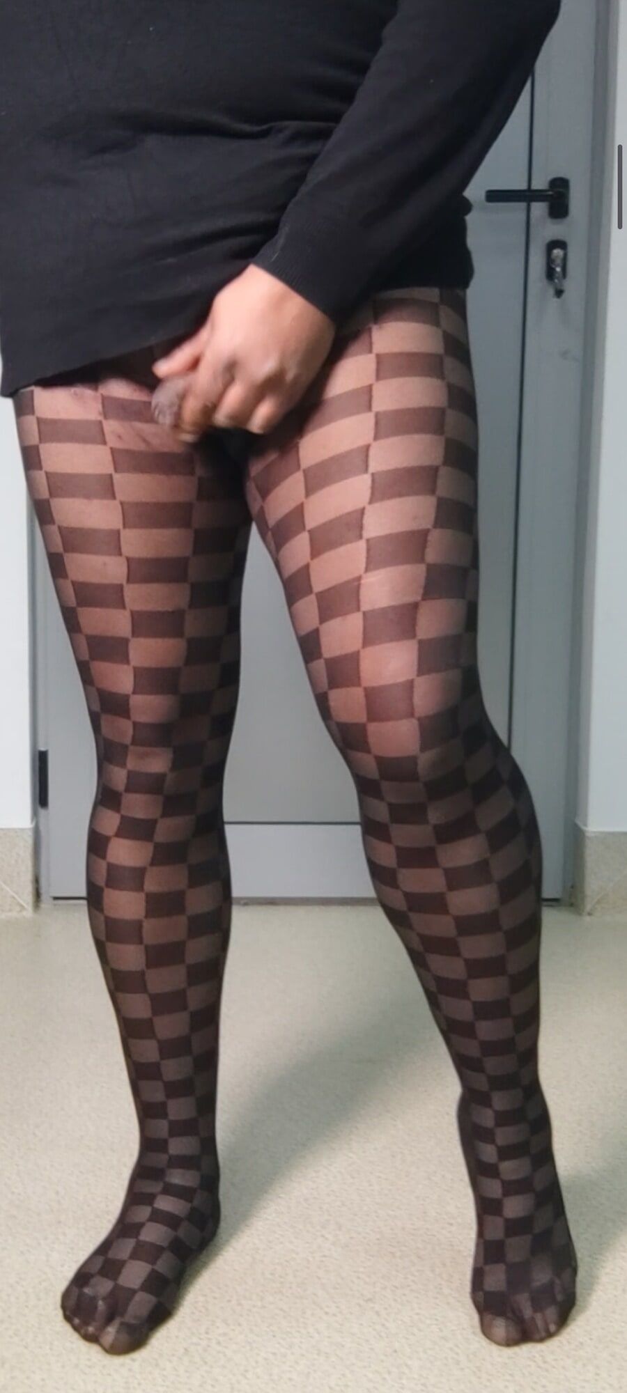 Black patterpantyhose on my sexy feet are so cool.Am i sexy? #19