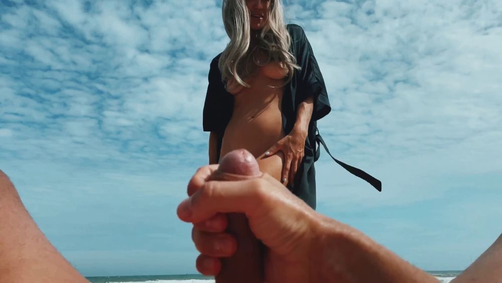 ☝️FOLLOW ME - Blonde Girl Masturbates at Public Nudist Beach #9