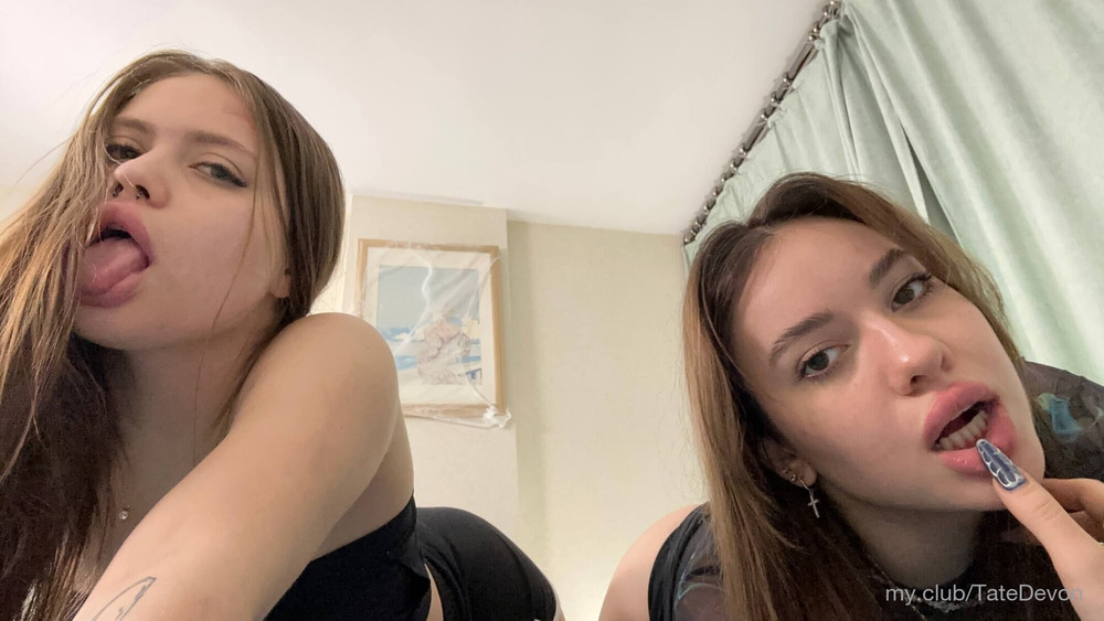 Hey hey, our names are Michel &amp; Elfy !  Free Photos #39