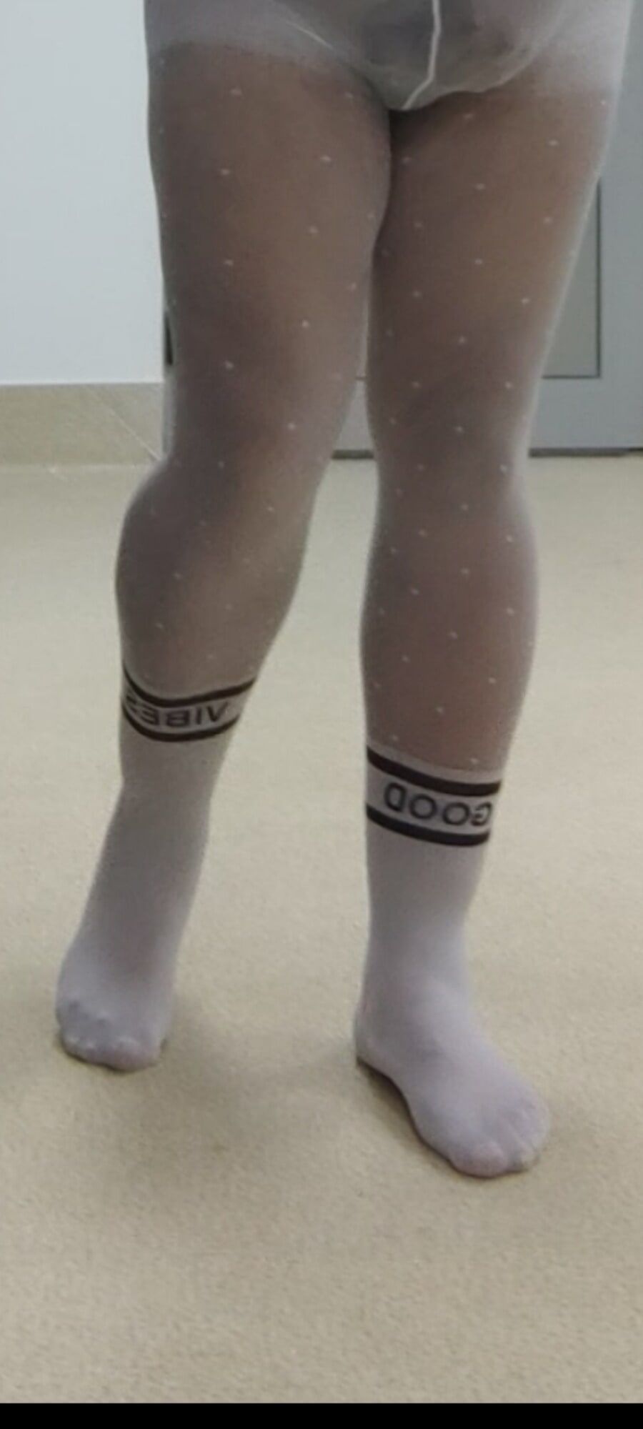 A pair of white dots pantyhose #15