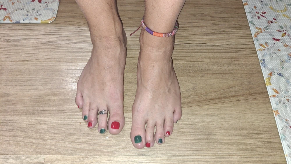 My cute toes #2
