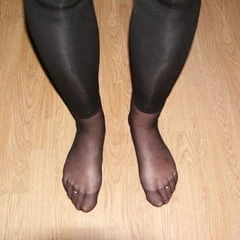 Nylon Feet
