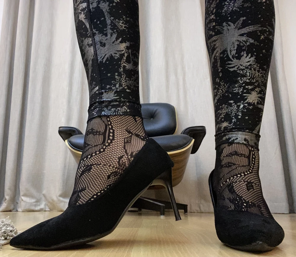 Practicing in heels and new lace tights  #3