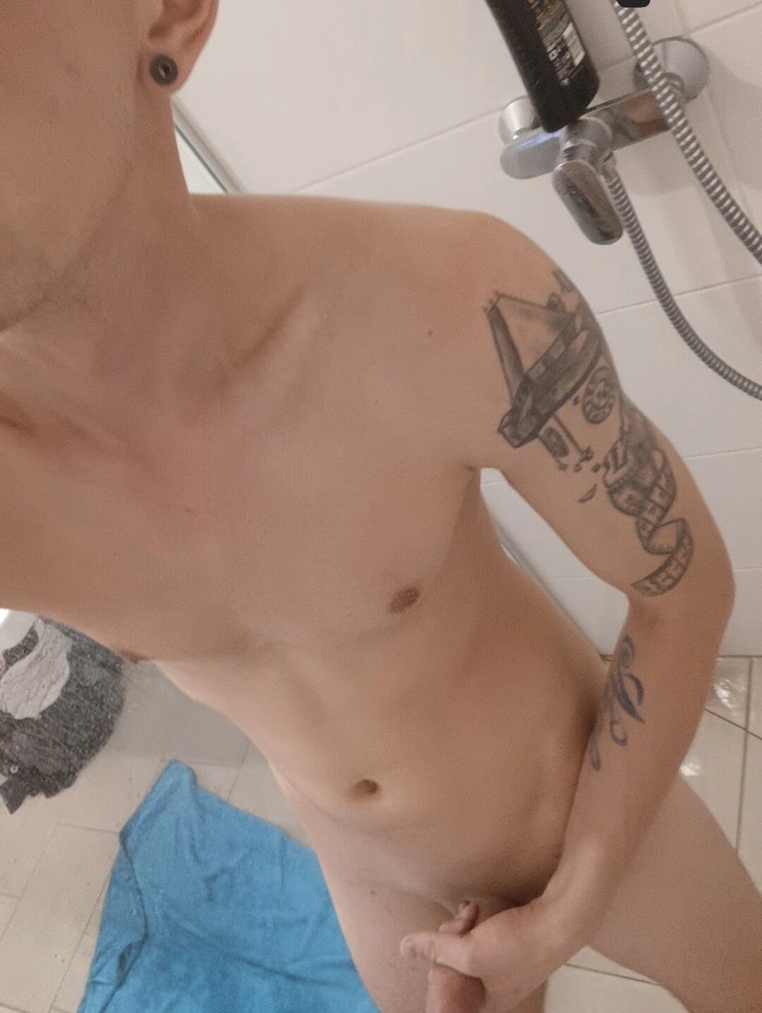 Leider alleine Duschen 
