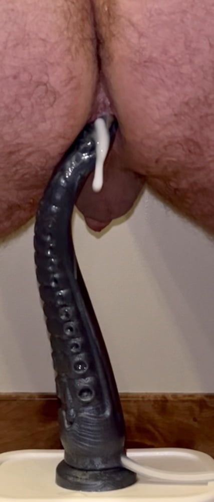 Some tentacle fucking pictures with cum #5