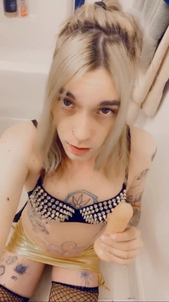 Sexy Gold Miniskirt Slut #29