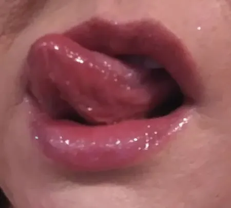 juicy lips         