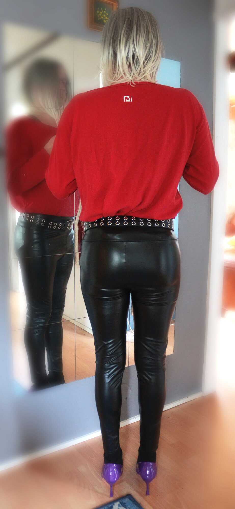 Me in sexy leather pants