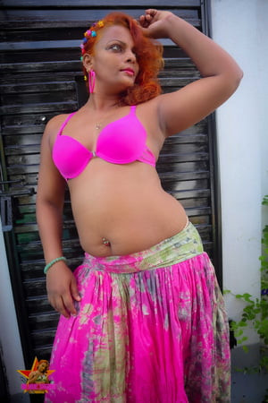 Pinky BB Nilmini Sheron Short Normal