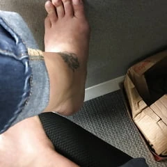 Random feet 