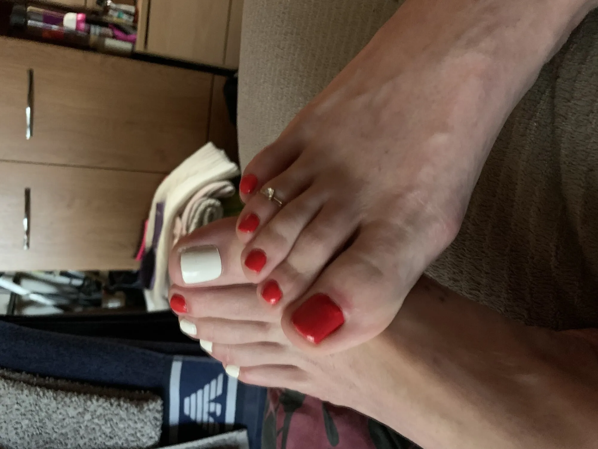 More pics of my feet n toes