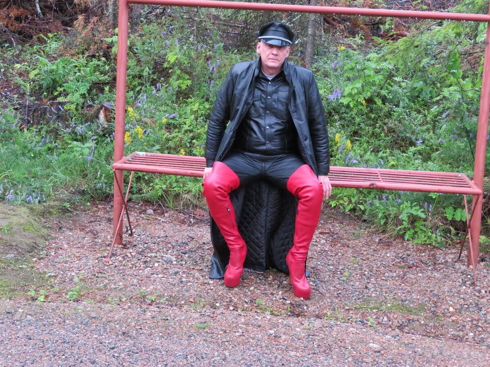 Kinky leather gay Juha Vantanen from Finland