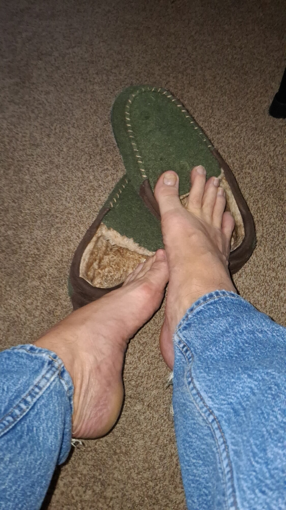 Smell and lick my feet