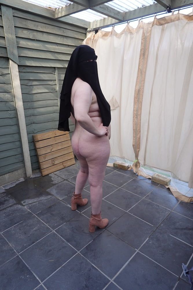 Nude in Niqab in ankle boots #14