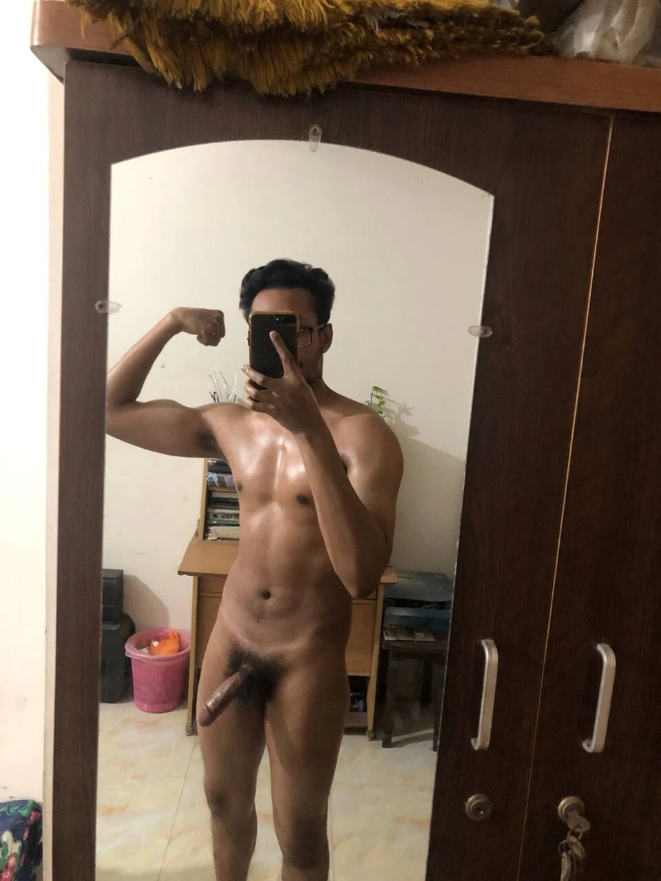 Nakednesses