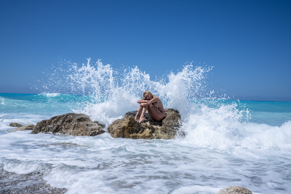 Julia and Anita by the beach #16
