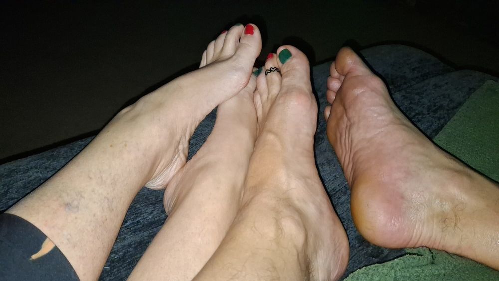 Showing off our Xmas pedicures #17