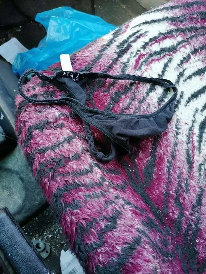 Garage thong  #15