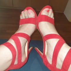 My feet nailed in red Heels