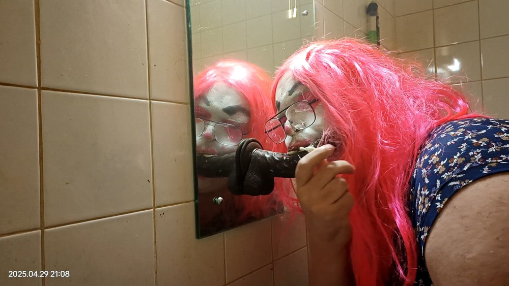 Various TVBclown slut pics from April 2025 #6