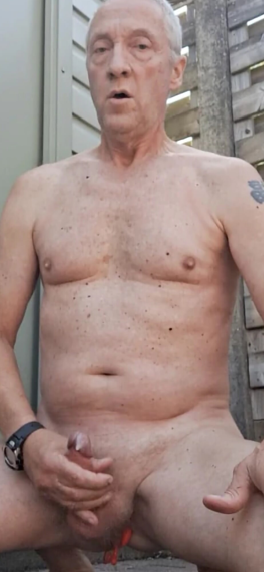 GRANDPA EXHIBITIONIST CLOSE UP CUMSHOT FESTIVAL #51