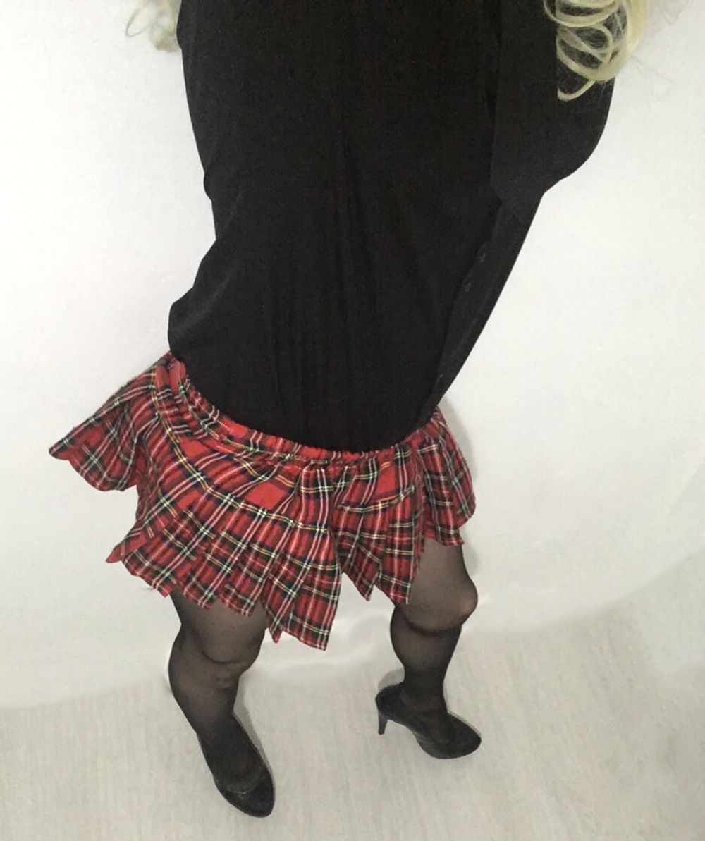 ALT SCHOOLGIRL #7