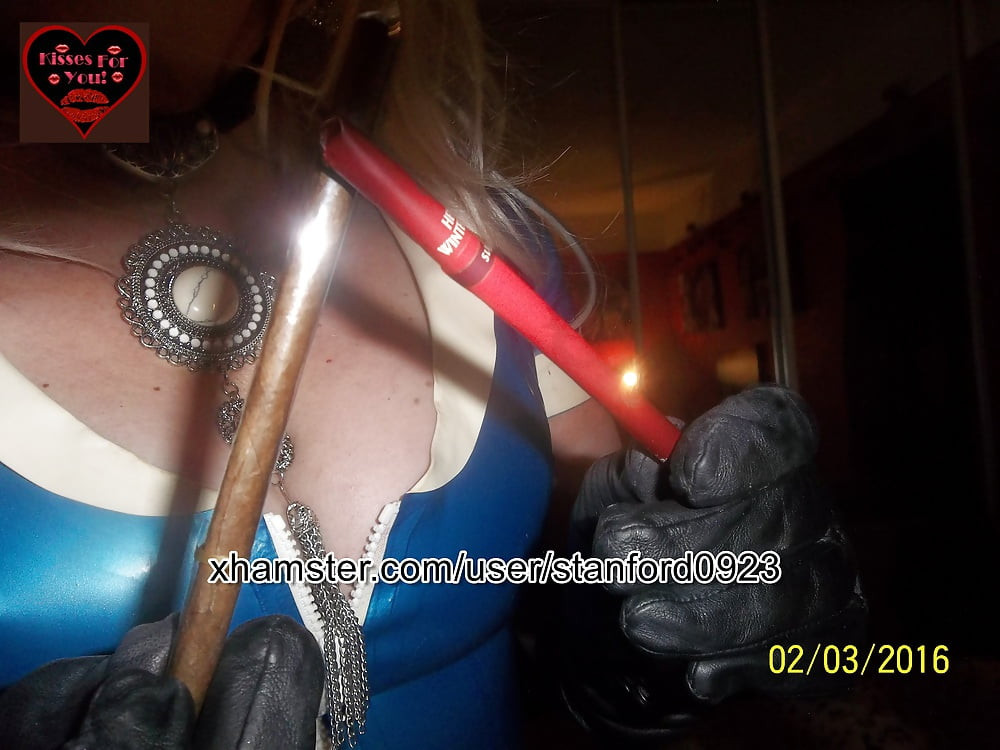 SMOKING SLUT IN RUBBER 2 #12