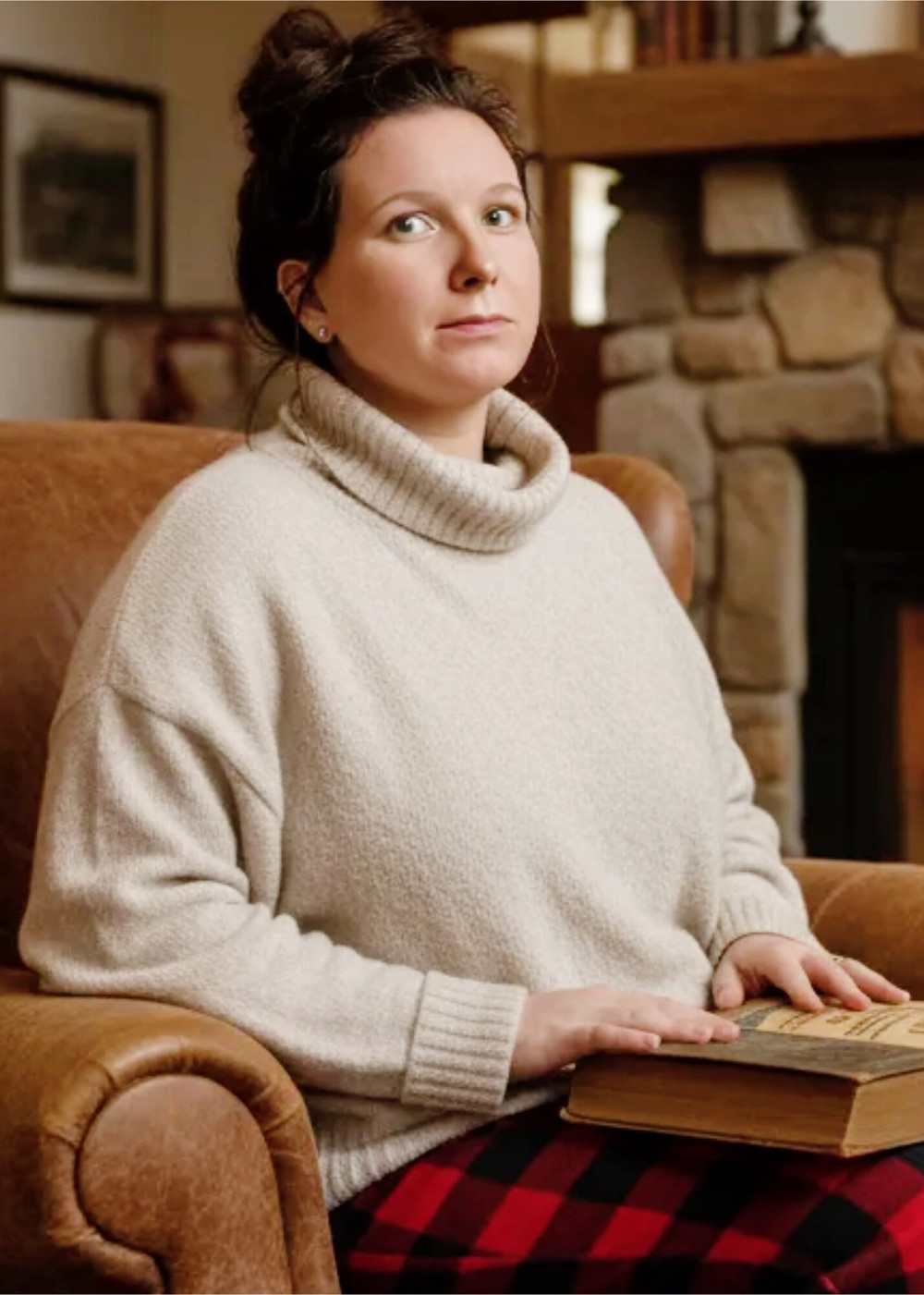 My 61F maid had me pose nude in white turtleneck sweaters #35
