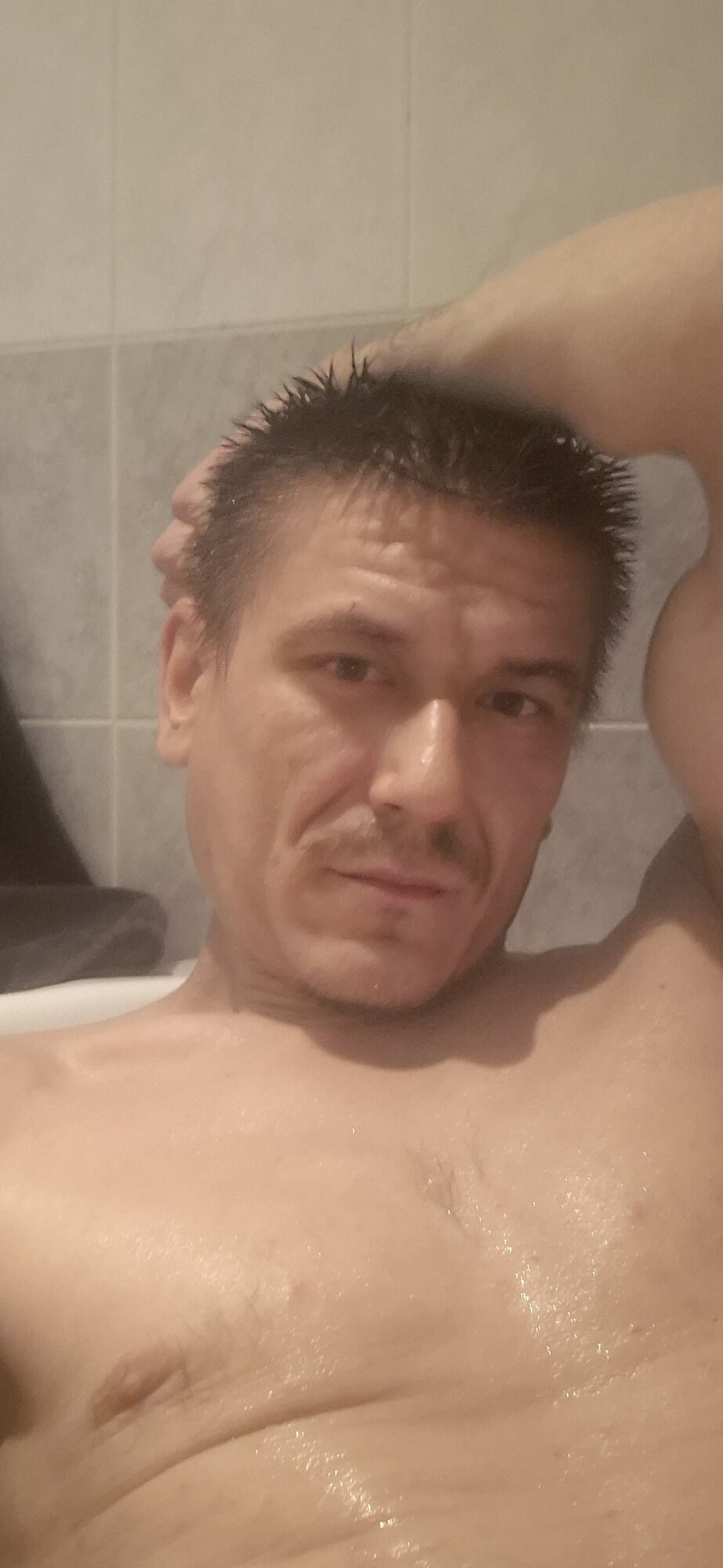 Me(1)