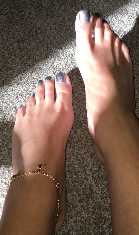 Some feet pics for all you foot guys out there #13