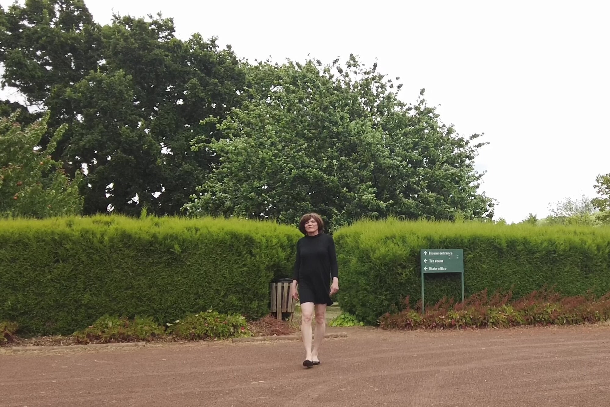 Crossdress Roadtrip - Tea House Stop #10