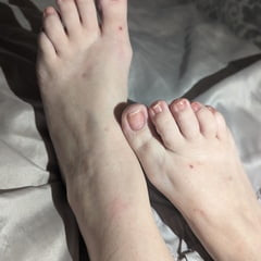 Foot play 