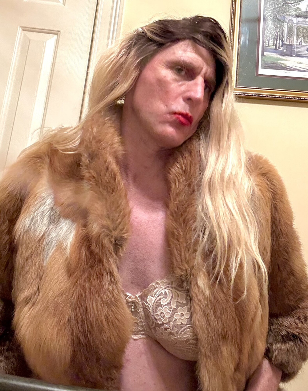 Long Blonde Hot Crossdresser Transvestite Fur Prostitute  #11