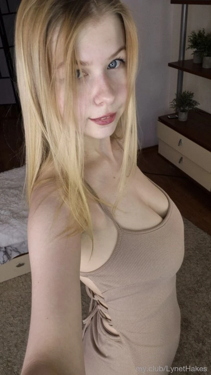 Hello my name is Tate Free Photos #3