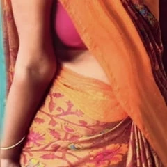 Tamil village aunty suganthi big ass nude sex photos