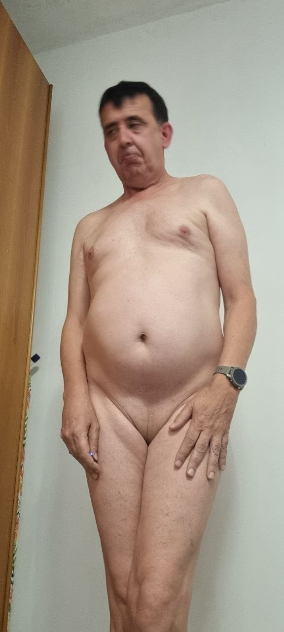 Fully nude exposure #19