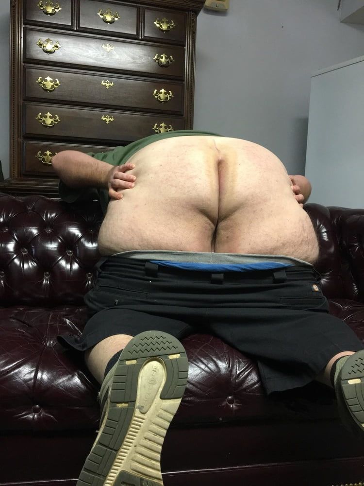More pics of my fat ass #4