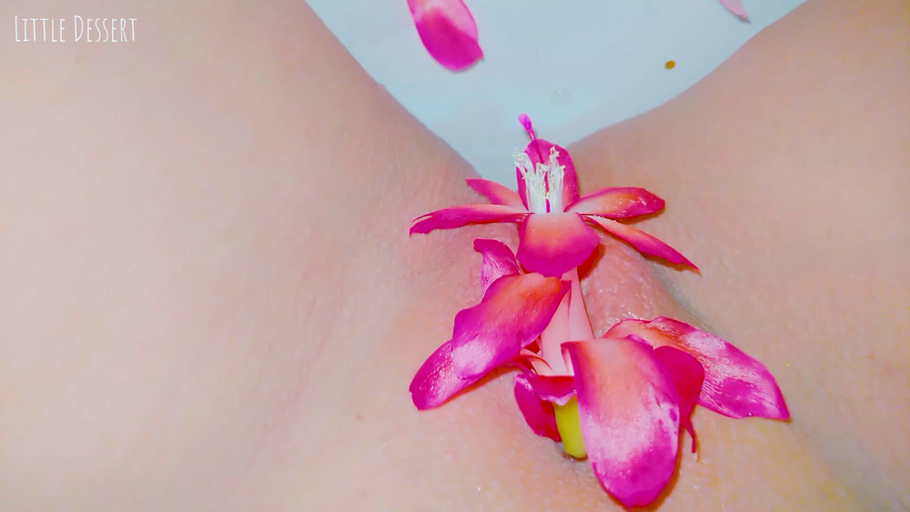 The most perfect teen pink pussy you will see today - Part I #13
