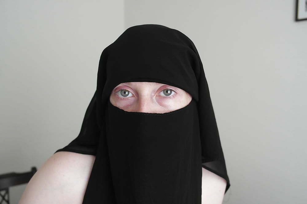 Niqab #2
