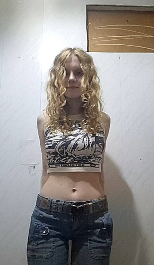 Kira Free Photos #39