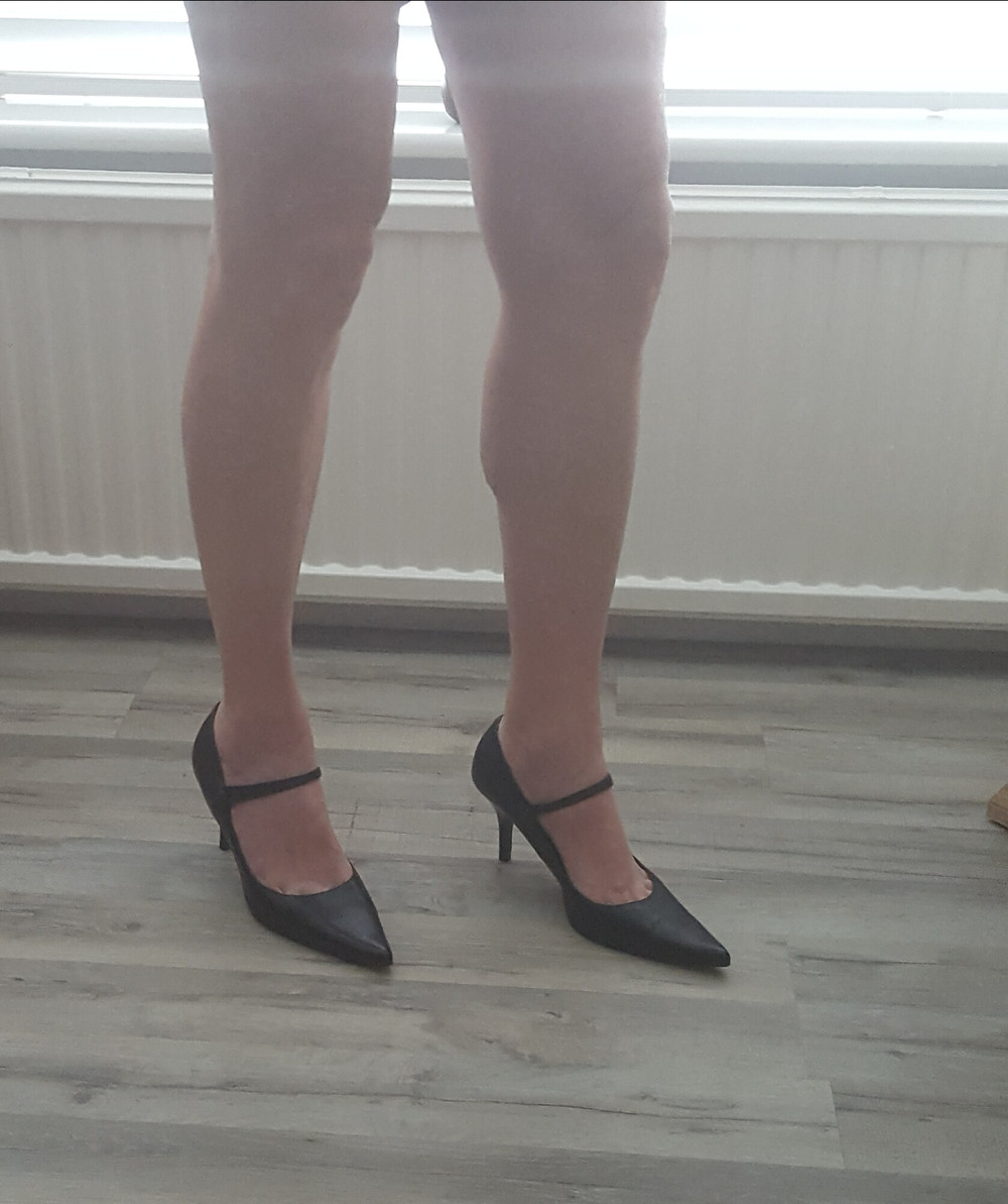 Debbie Keane Legs #7