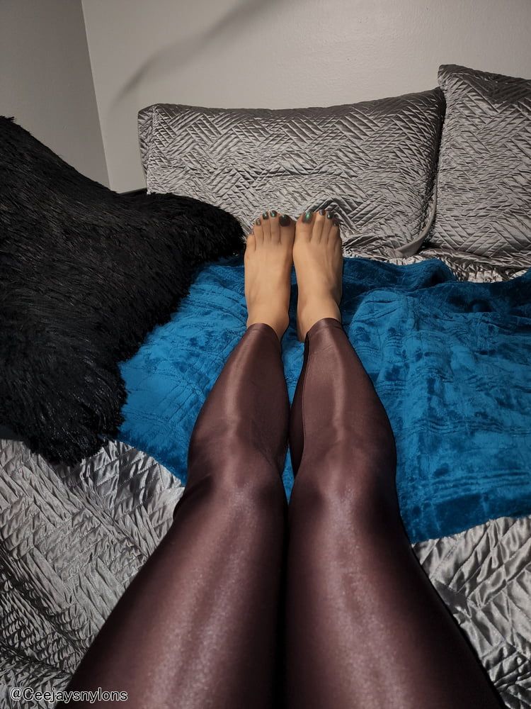 Sexy Size 11 Feet in Tan Nylons #4