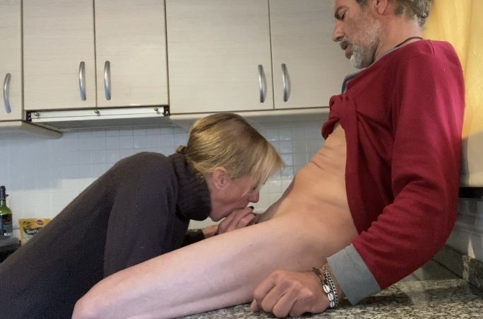 EATING PUSSY AND BLOWJOB IN THE KITCHEN (by WILDSPAINCOUPLE  #35