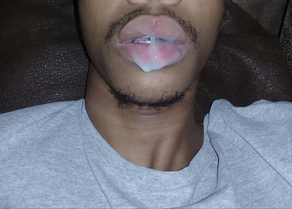 MY THICK JUICY LIPS WITH CUM