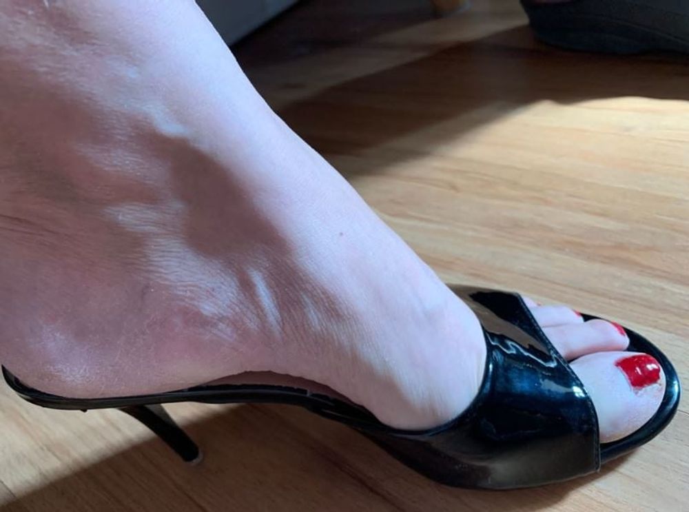 Cum on some more High Heel Mules #19