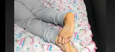 hornychubby feet soles wrinkled barefoot         