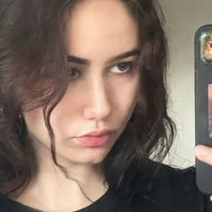 Sarah Free Photos