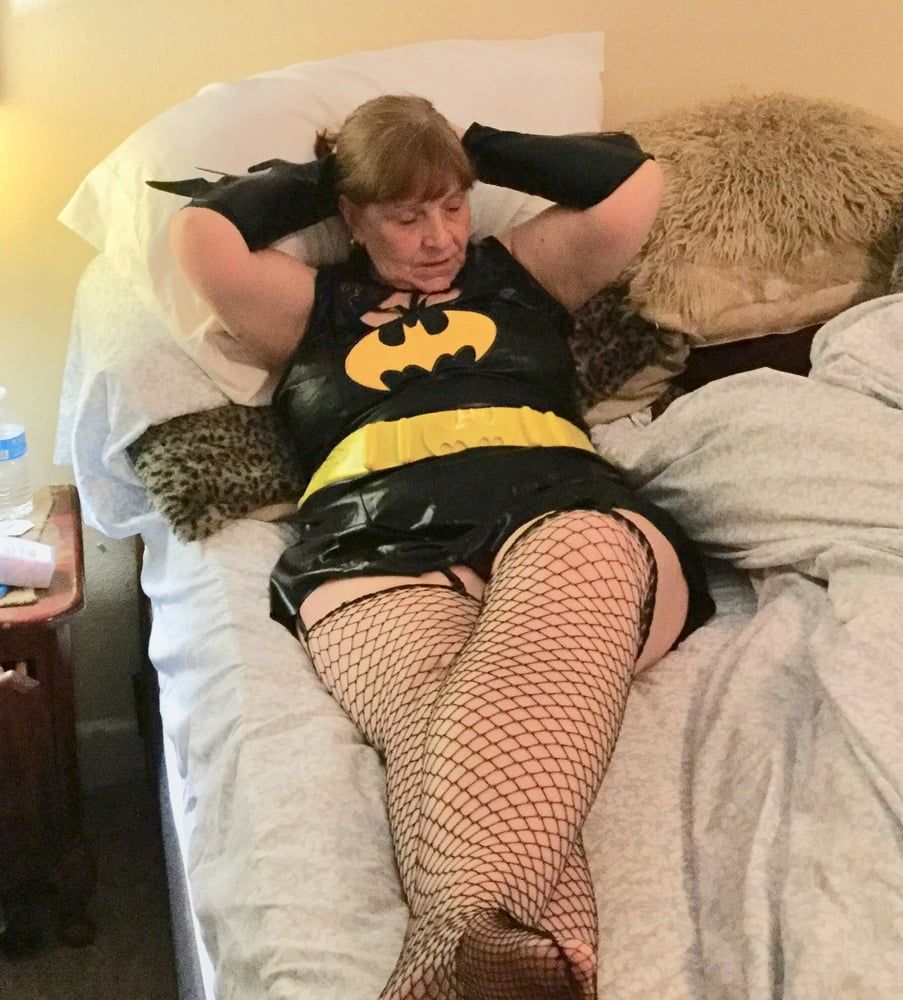 Carmen's Batgirl Cosplay  #32