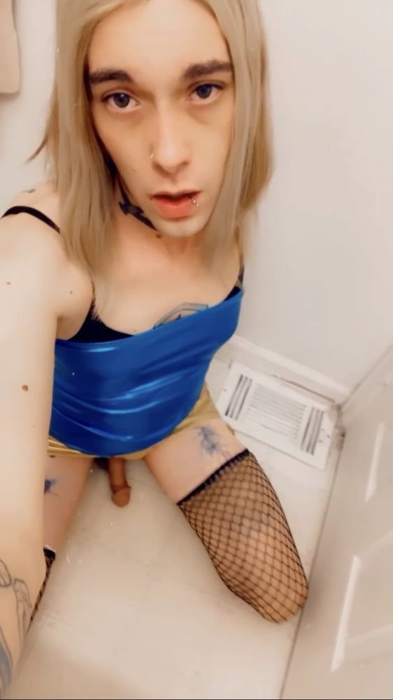 Blue and Yellow Slut #15